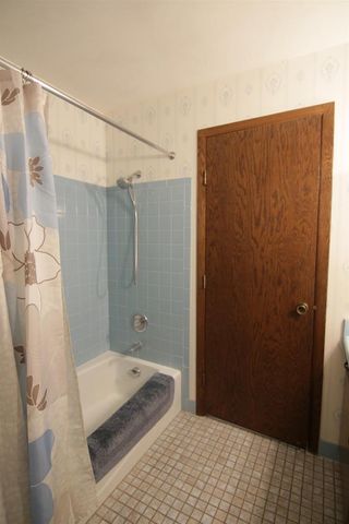 6517 Inner Drive, Madison, WI 53705