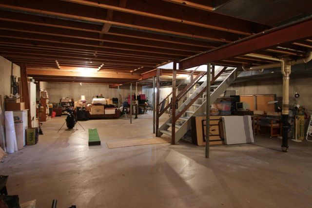 6517 Inner Drive, Madison, WI 53705