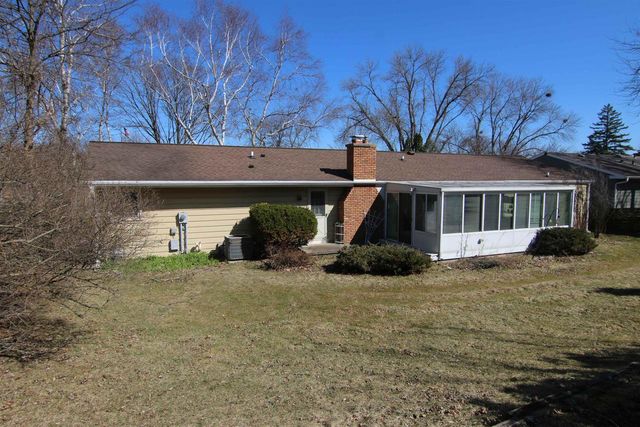 6517 Inner Drive, Madison, WI 53705