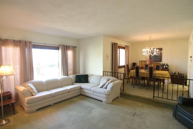 6517 Inner Drive, Madison, WI 53705