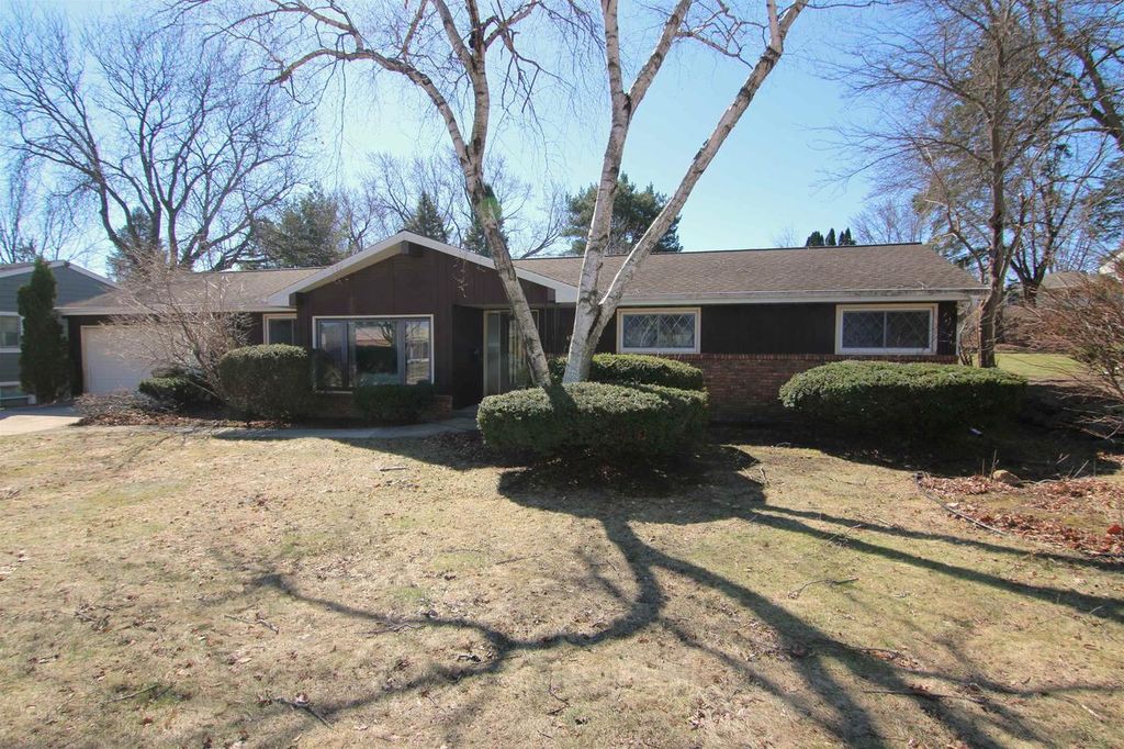 6517 Inner Drive, Madison, WI 53705