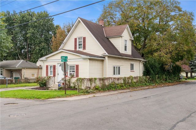 147 Clark Avenue, Irondequoit, NY 14609