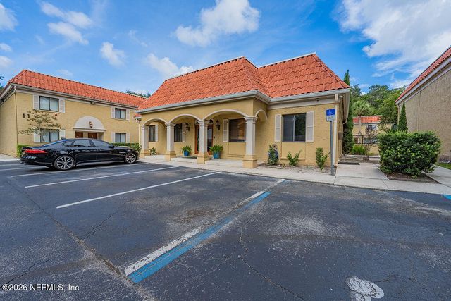 5811 ATLANTIC Boulevard 253, Jacksonville, FL 32207