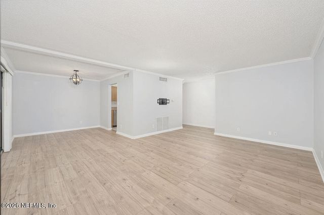5811 ATLANTIC Boulevard 253, Jacksonville, FL 32207
