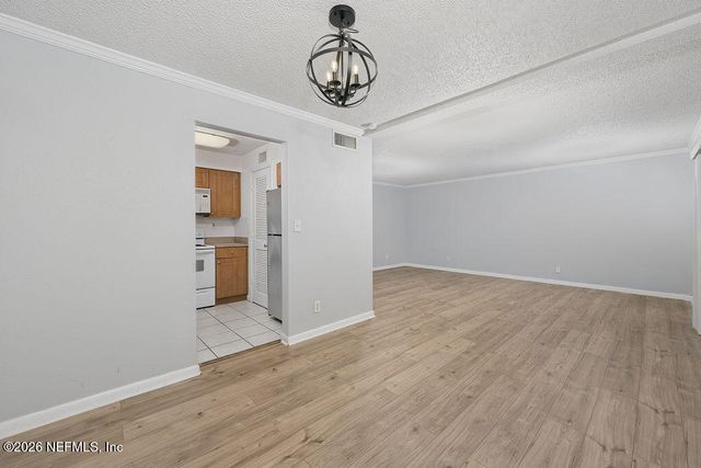 5811 ATLANTIC Boulevard 253, Jacksonville, FL 32207