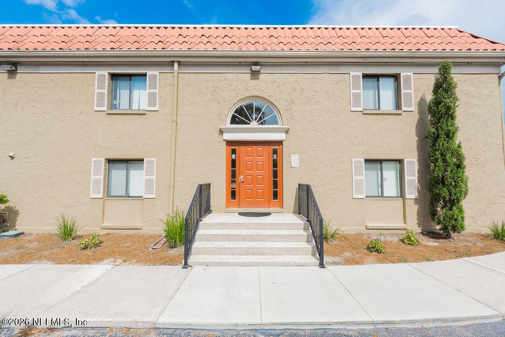 5811 ATLANTIC Boulevard 253, Jacksonville, FL 32207
