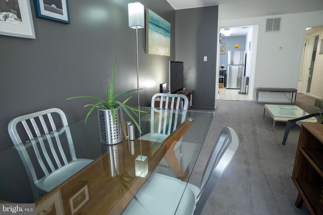 F20 AVON DR, East Windsor, NJ 08520