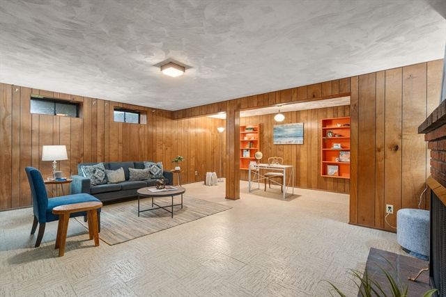 109 Shaw Road, Belmont, MA 02478