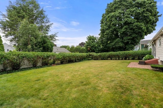 109 Shaw Road, Belmont, MA 02478