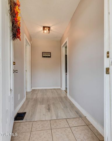 340 Page Street, Bristol, VA 24201