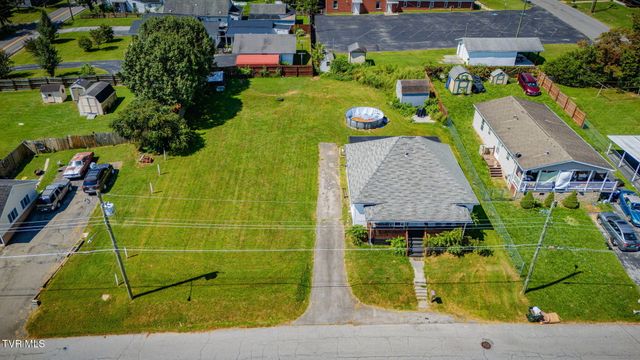 340 Page Street, Bristol, VA 24201