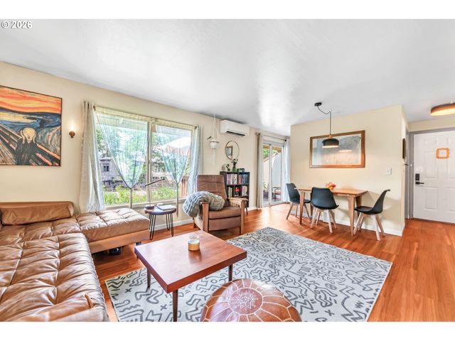 1255 CITY VIEW St, Eugene, OR 97402