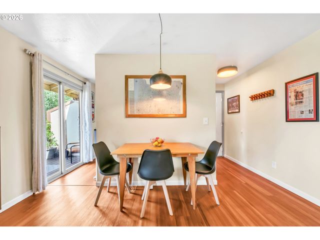 1255 CITY VIEW St, Eugene, OR 97402