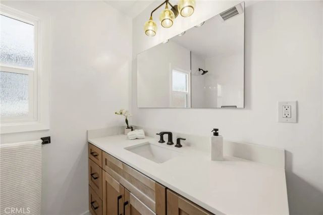 2916 Vaquero, Los Angeles, CA 90032