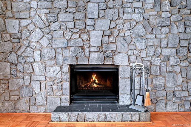 16 Hempstead Street, Holtsville, NY 11742