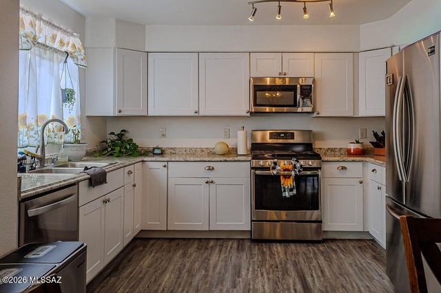 7500 S Malcolm Avenue, Tucson, AZ 85746