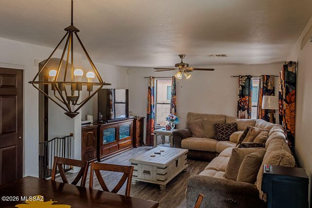 7500 S Malcolm Avenue, Tucson, AZ 85746