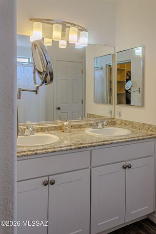 7500 S Malcolm Avenue, Tucson, AZ 85746