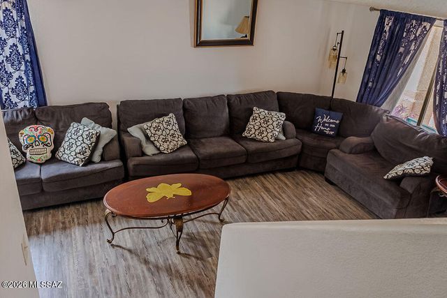 7500 S Malcolm Avenue, Tucson, AZ 85746