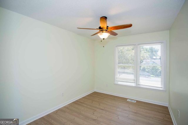 13 Dawn Drive SE, Cartersville, GA 30121