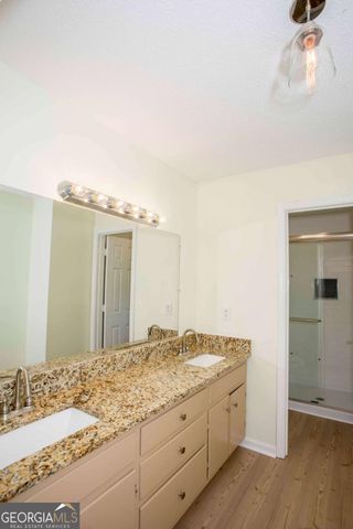 13 Dawn Drive SE, Cartersville, GA 30121