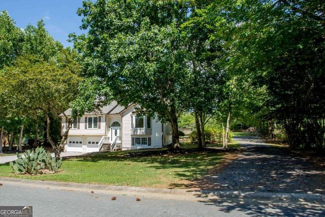 13 Dawn Drive SE, Cartersville, GA 30121