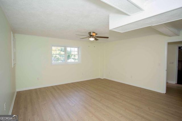 13 Dawn Drive SE, Cartersville, GA 30121