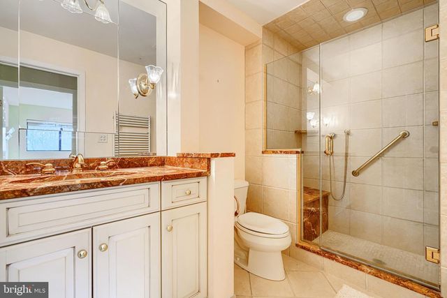 17 OAKHAMPTON DR, Lutherville Timonium, MD 21093