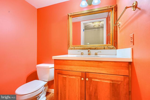 17 OAKHAMPTON DR, Lutherville Timonium, MD 21093