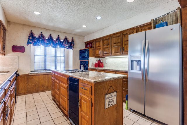 2829 Colleen Drive, Garland, TX 75043