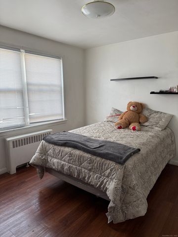 1084 East Main Street APT 3, Stamford, CT 06902