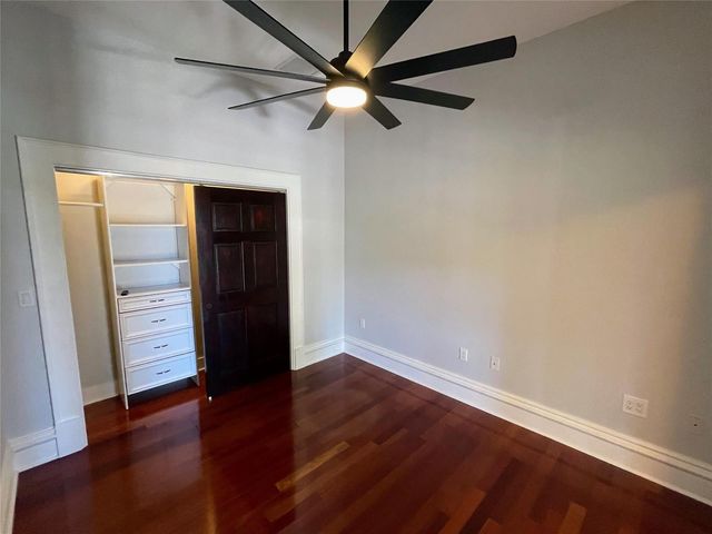 929 NE 18th Court, Fort Lauderdale, FL 33305