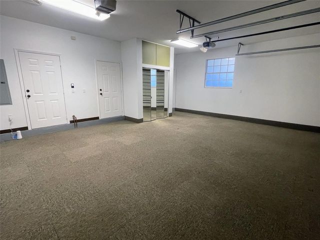 929 NE 18th Court, Fort Lauderdale, FL 33305