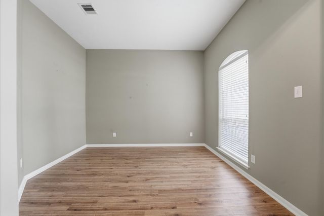 4719 Waterhaven Lane, Houston, TX 77084