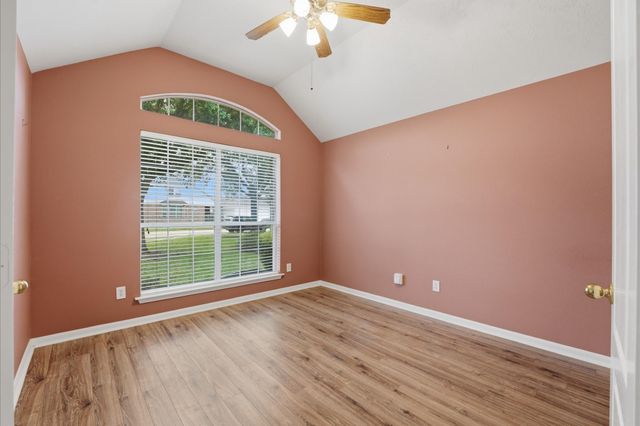 4719 Waterhaven Lane, Houston, TX 77084