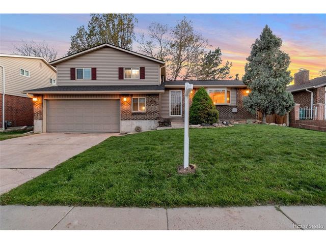 8822 W Arbor Ave, Littleton, CO 80123