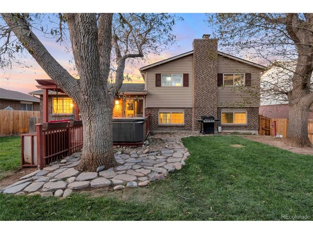 8822 W Arbor Ave, Littleton, CO 80123