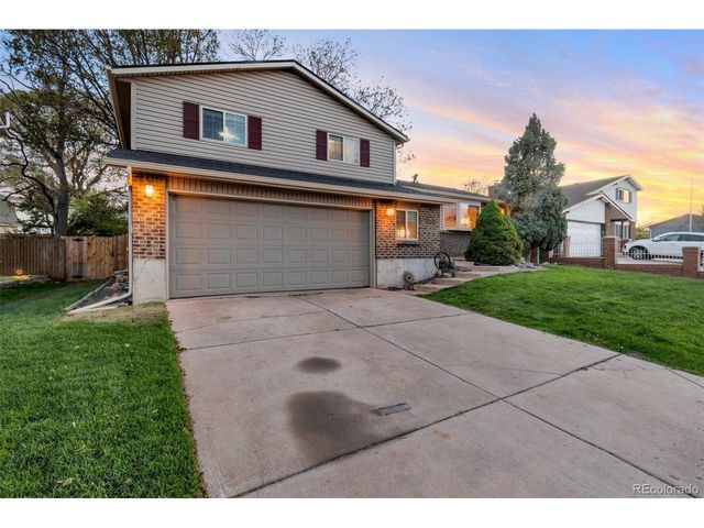 8822 W Arbor Ave, Littleton, CO 80123