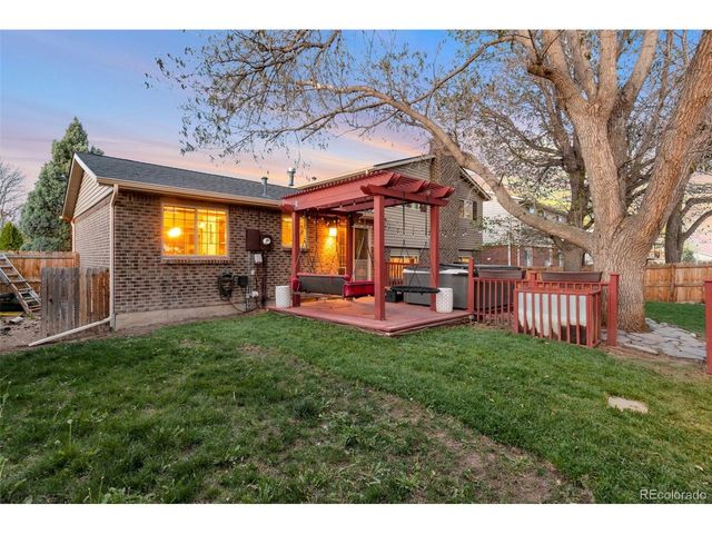 8822 W Arbor Ave, Littleton, CO 80123