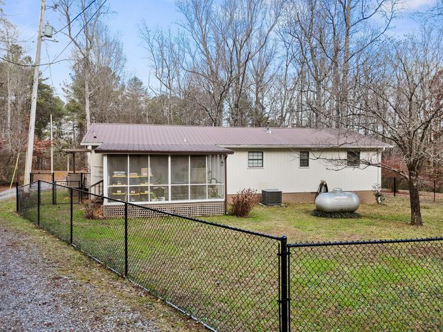 3592 Dogwood Valley Road, Tunnel Hill, GA 30755