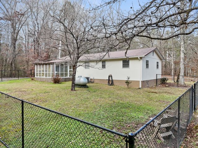 3592 Dogwood Valley Road, Tunnel Hill, GA 30755