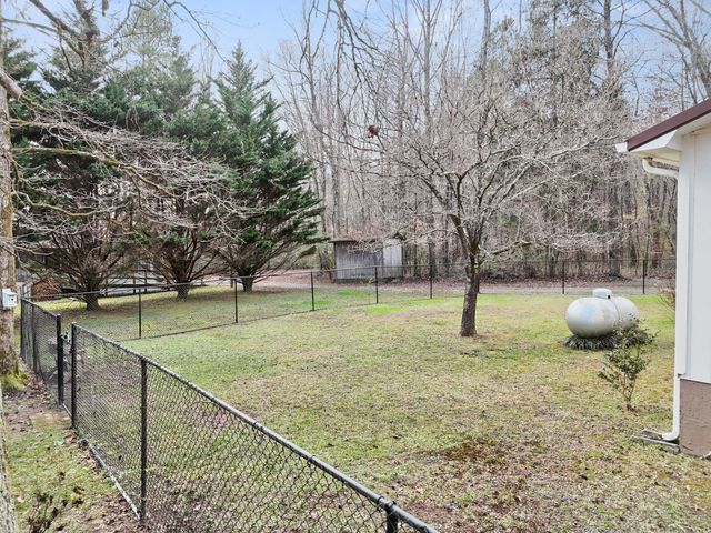 3592 Dogwood Valley Road, Tunnel Hill, GA 30755