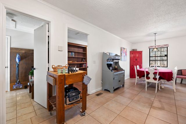 3592 Dogwood Valley Road, Tunnel Hill, GA 30755