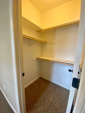 1089 N Leverett Avenue, Fayetteville, AR 72701