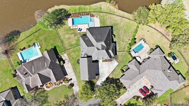 40246 Dove Estates Ct, Gonzales, LA 70737