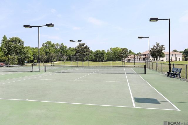 40246 Dove Estates Ct, Gonzales, LA 70737