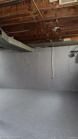 1402 Morris Avenue, Lincoln Park, MI 48146