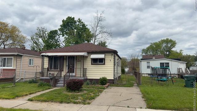 1402 Morris Avenue, Lincoln Park, MI 48146