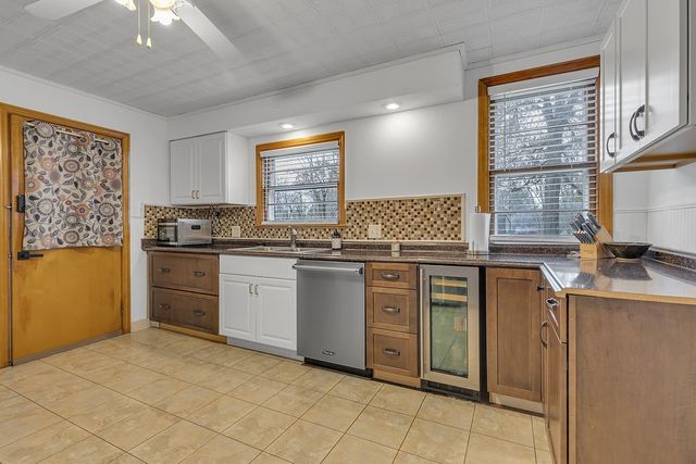 250 Neville Rd, Brighton Twp, PA 15009