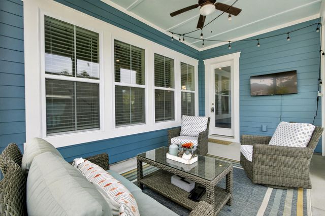3542 Crosstrees Lane, Mount Pleasant, SC 29466